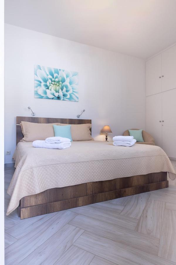 Rodavgi Apartments Ándros Dış mekan fotoğraf
