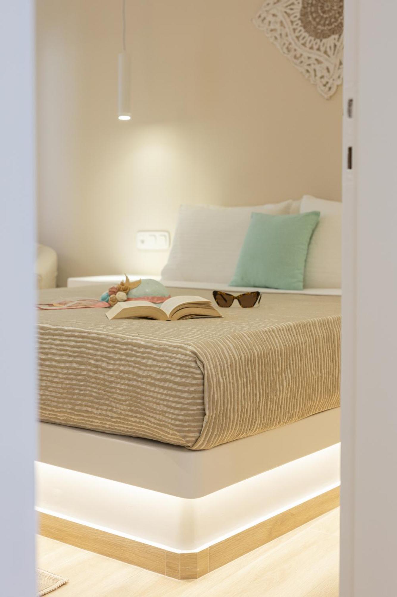Rodavgi Apartments Ándros Dış mekan fotoğraf